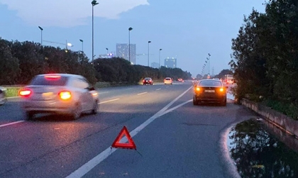 Nghị định 168 - Lỗi trừ 6 điểm GPLX ô tô: Không báo hiệu bằng đèn khẩn cấp và đèn cảnh báo khi dừng xe ở làn dừng khẩn cấp trên cao tốc